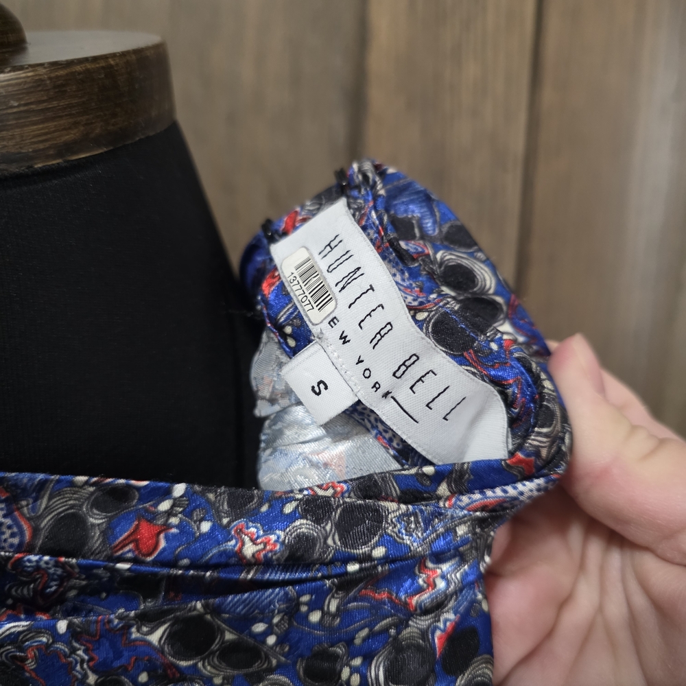 Hunter Bell Patterned Blouse - Picture 3 of 4